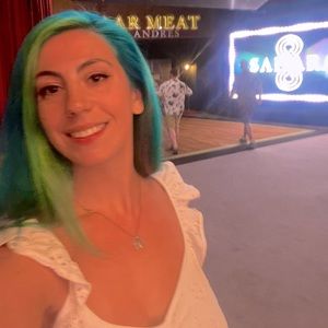 Meet your Posher, Angela